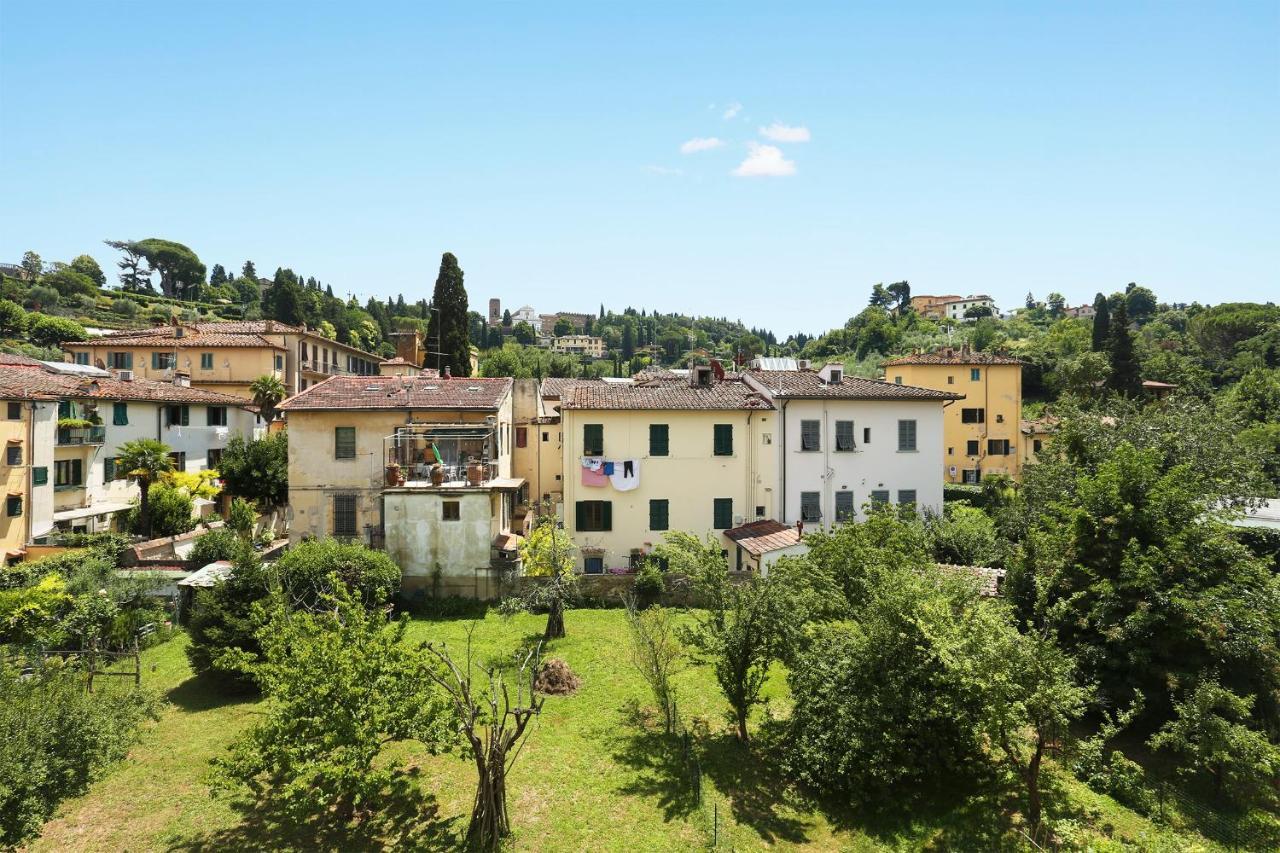 A Postcard View In A Vintage Apartment Florenz Exterior foto